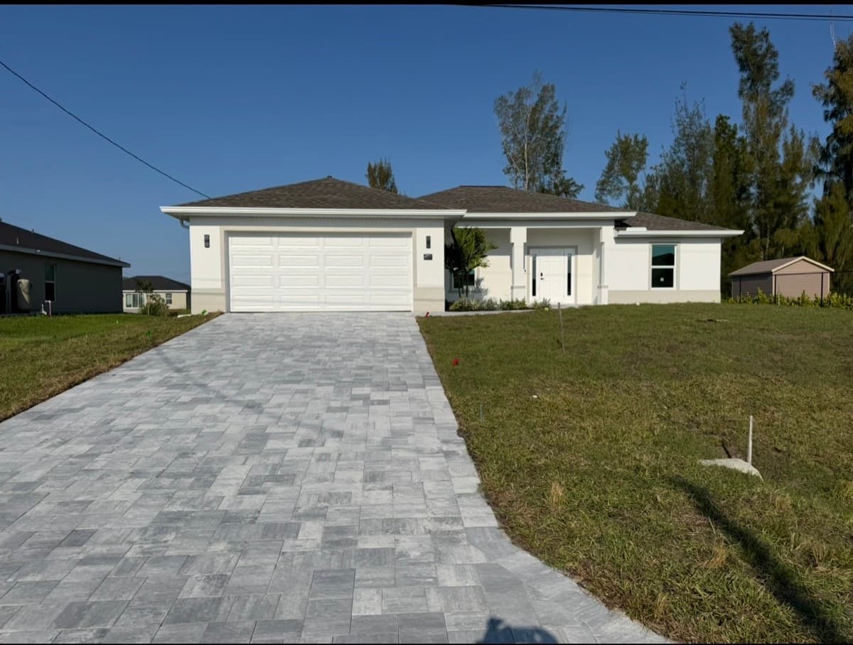 Casa Moderna – Cape Coral